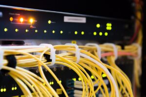 通信費と電気のセット割引プランはどれがお得？